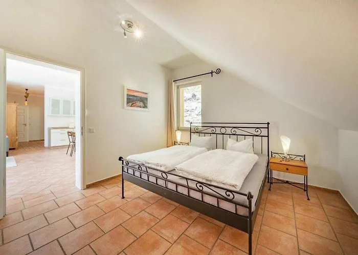 Villa Emma Comfortable Holiday Residence